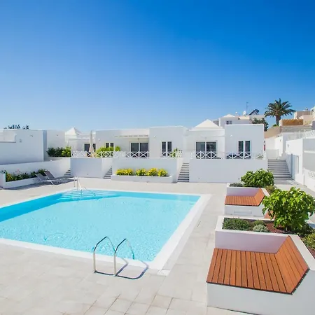 Flower 17 Apartment Playa Honda (Lanzarote)